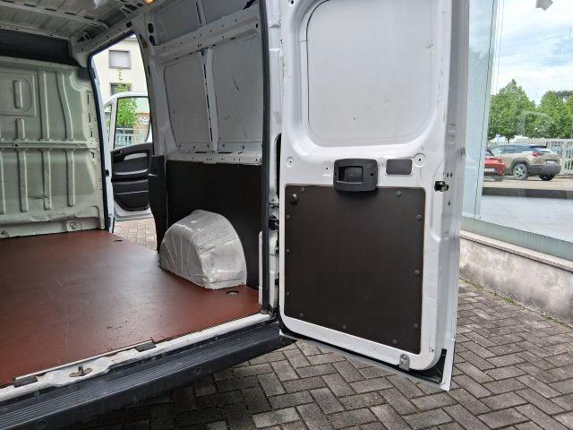 PEUGEOT Boxer usata 17