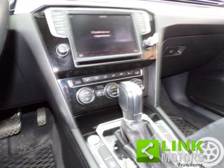 VOLKSWAGEN Passat usata, con Airbag posteriore