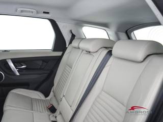 LAND ROVER Discovery Sport usata 9
