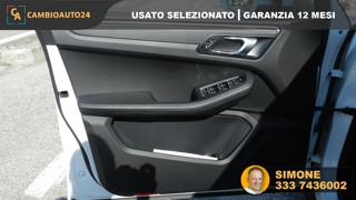 PORSCHE Macan usata 60