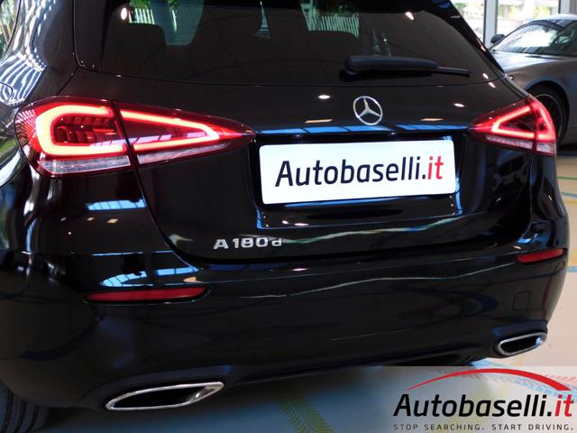 MERCEDES-BENZ A 180 usata, con Volante multifunzione