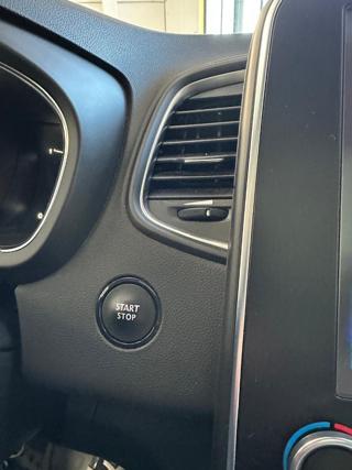 RENAULT Scenic usata 30