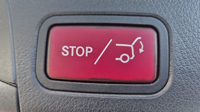 MERCEDES-BENZ B 180 usata, con Bluetooth