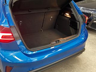 FORD Focus usata, con Fari LED
