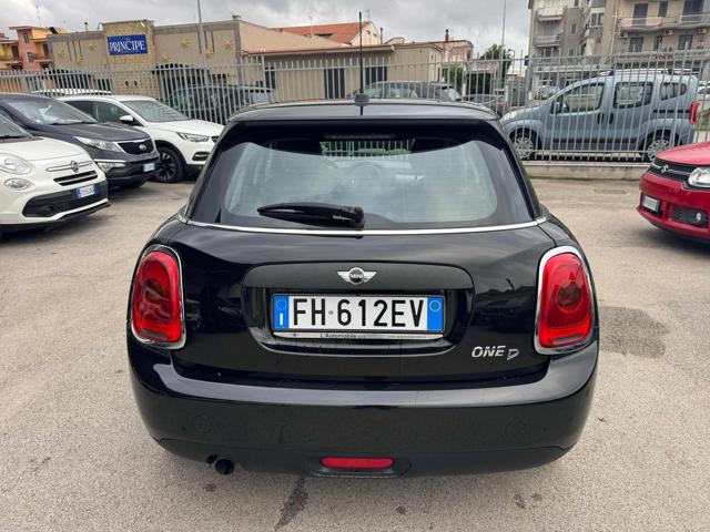 MINI One usata, con Alzacristalli elettrici