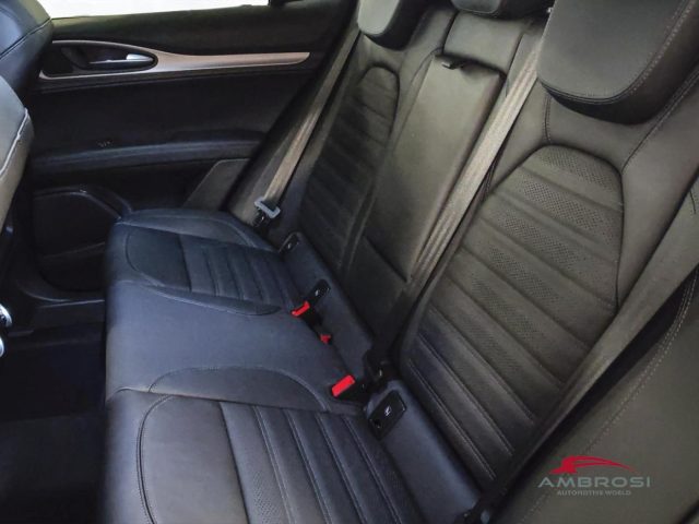 ALFA ROMEO Stelvio usata 10