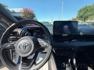 TOYOTA Yaris usata, con Fendinebbia
