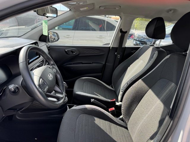 HYUNDAI i10 usata, con Autoradio