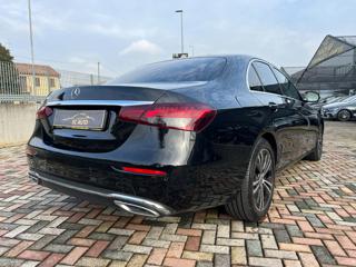 MERCEDES-BENZ E 220 usata, con Airbag Passeggero