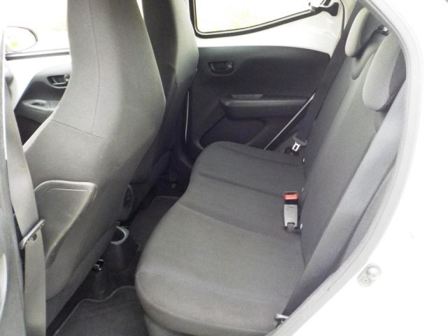 TOYOTA Aygo usata, con Servosterzo