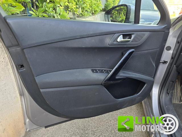 PEUGEOT 508 usata, con Sensori di parcheggio anteriori