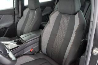 PEUGEOT 5008 usata, con Boardcomputer