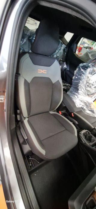 DACIA Duster usata, con Autoradio