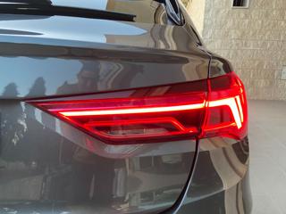 AUDI Q3 usata, con Sensori di parcheggio anteriori
