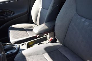 TOYOTA Yaris usata, con Fendinebbia