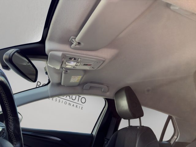 OPEL Corsa usata, con Sensori di parcheggio posteriori