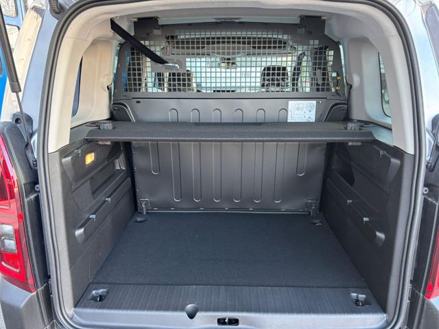 FIAT Doblo usata, con Park Distance Control