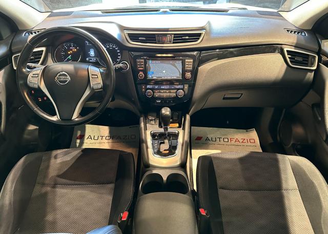 NISSAN Qashqai usata, con Autoradio