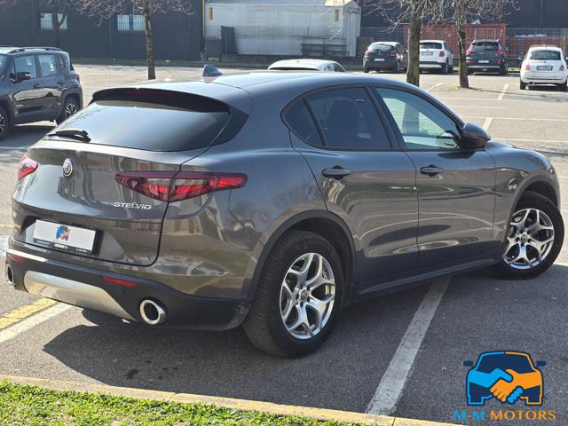 ALFA ROMEO Stelvio usata, con Antifurto