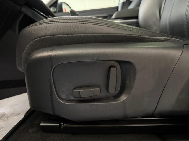 LAND ROVER Range Rover Evoque usata, con Cerchi in lega
