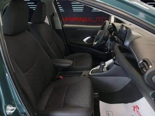 TOYOTA Yaris usata 17