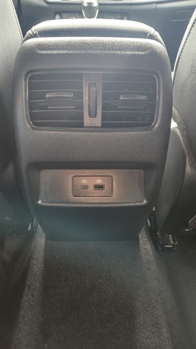 NISSAN Qashqai usata, con Climatizzatore