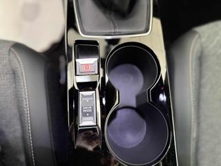 PEUGEOT 2008 usata 26