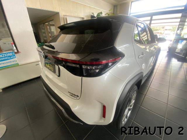 TOYOTA Yaris Cross usata, con Airbag laterali