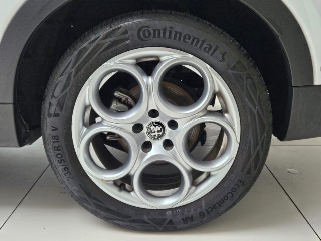 ALFA ROMEO Tonale usata, con Fari LED