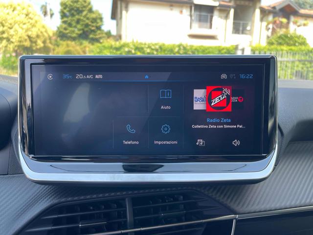 PEUGEOT 208 usata, con Sedile posteriore sdoppiato