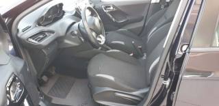 PEUGEOT 208 usata, con Airbag Passeggero