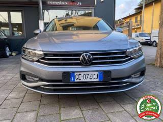 VOLKSWAGEN Passat Variant usata, con Alzacristalli elettrici