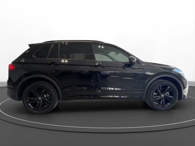VOLKSWAGEN Tiguan usata, con Alzacristalli elettrici