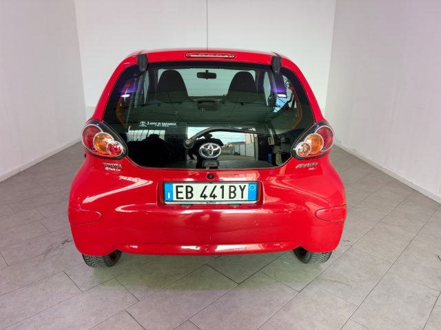 TOYOTA Aygo usata 9