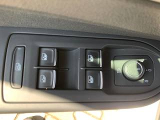 VOLKSWAGEN Golf usata, con Bracciolo