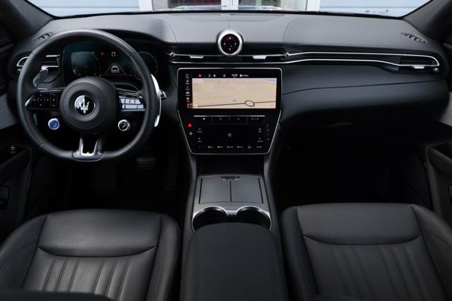 MASERATI Grecale usata, con Alzacristalli elettrici