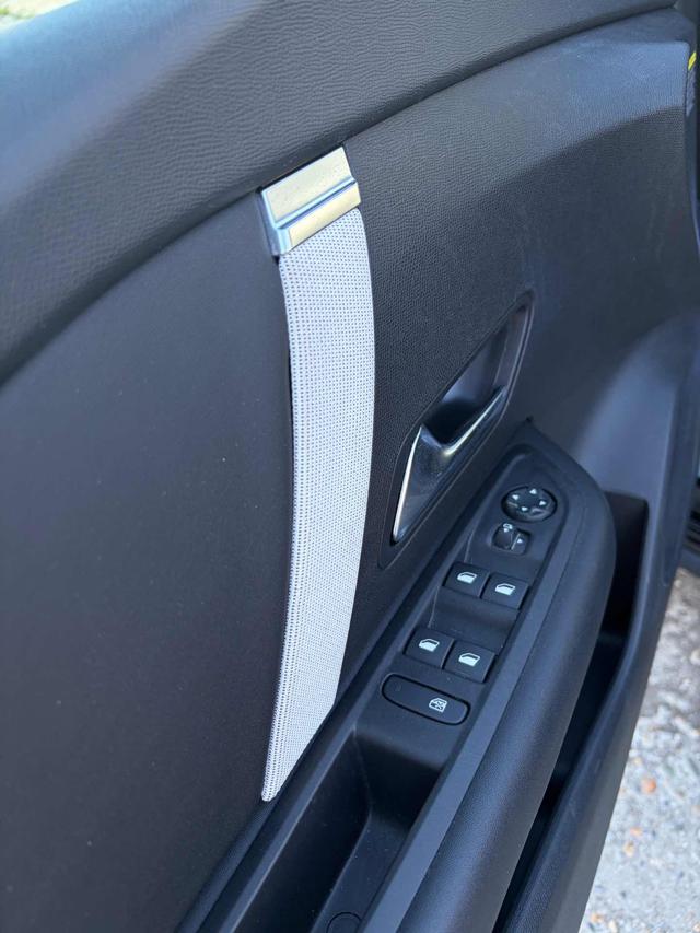 CITROEN C4 X usata, con Autoradio
