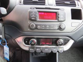 KIA Rio usata, con ESP