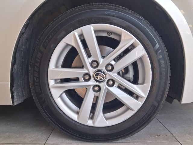 TOYOTA Corolla usata, con Autoradio