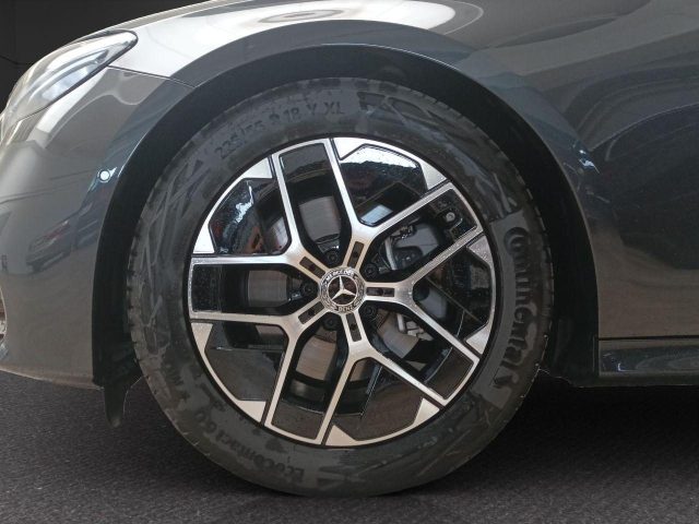 MERCEDES-BENZ E 220 usata, con Chiusura centralizzata