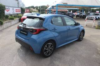 TOYOTA Yaris usata, con Telecamera per parcheggio assistito