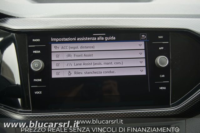 VOLKSWAGEN T-Cross usata 18