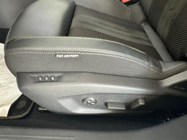 PEUGEOT 308 usata, con Controllo trazione