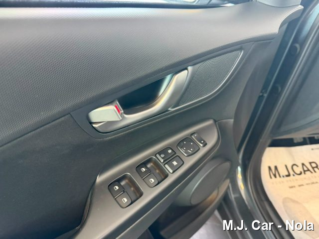 HYUNDAI Kona usata, con Volante in pelle