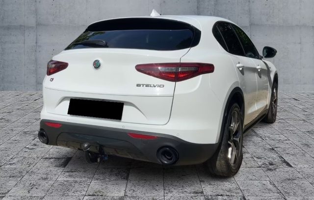 ALFA ROMEO Stelvio usata, con Airbag Passeggero