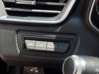 RENAULT Clio usata, con Sedile posteriore sdoppiato