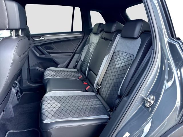VOLKSWAGEN Tiguan usata, con Fendinebbia