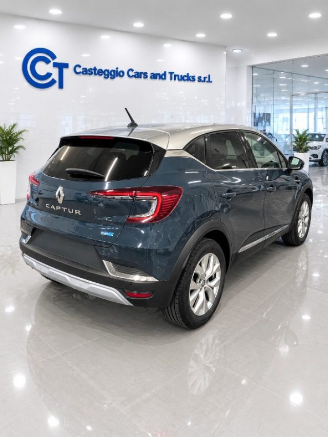 RENAULT Captur usata, con Boardcomputer