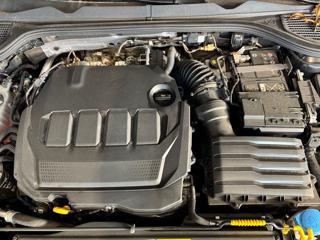 VOLKSWAGEN Golf usata, con Controllo automatico clima