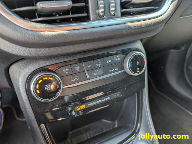 FORD Puma usata, con USB